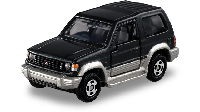 TT Mall 限定 Tomica REBORN 三菱 Pajero 金屬頂官方商品照,黑色車身配銀色下半身