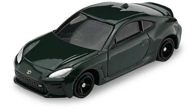 山田電機限定 Toyota GR 86 官方商品照,深綠色車身配黑色輪圈